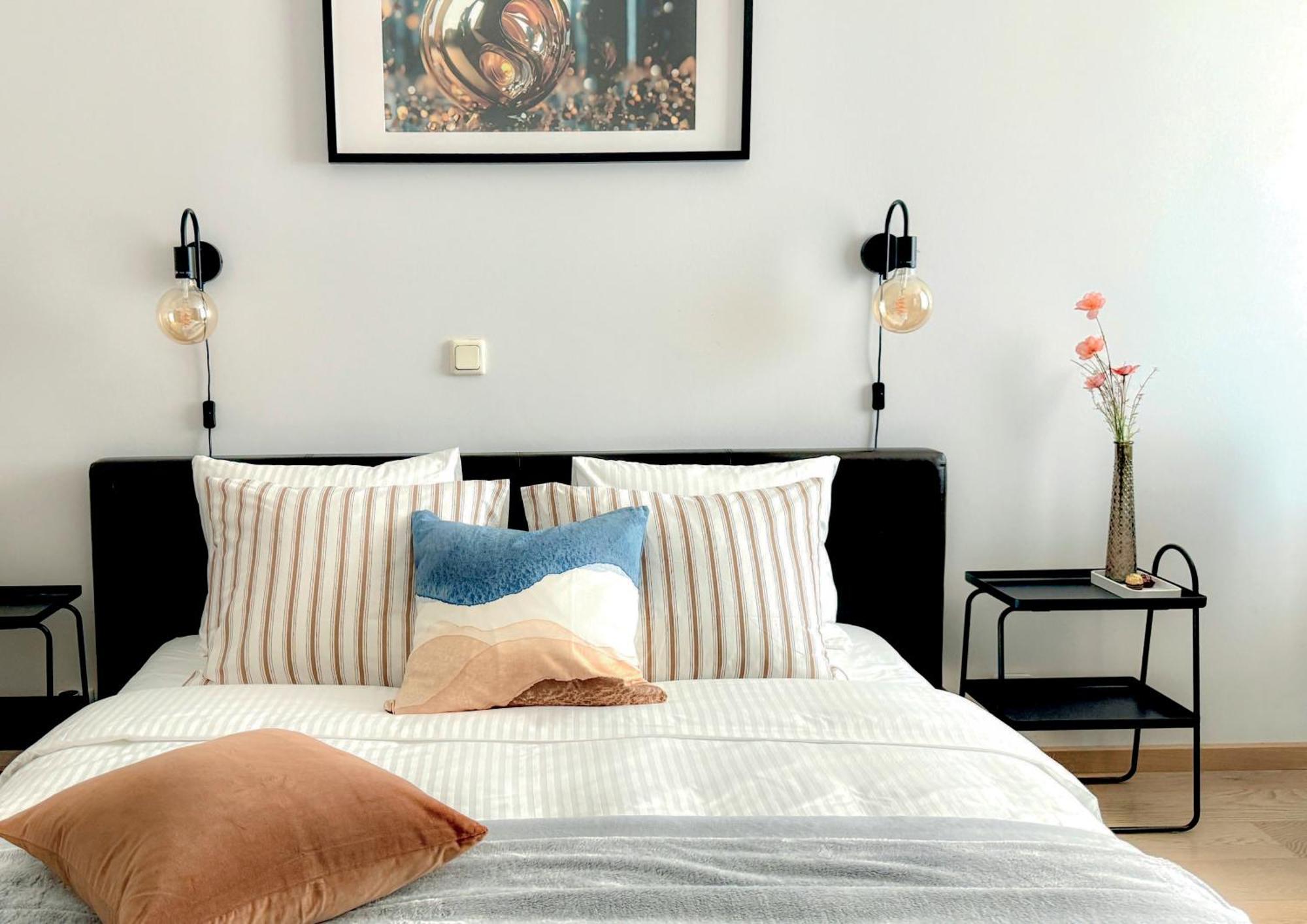 Impress Apartment Talin Exterior foto