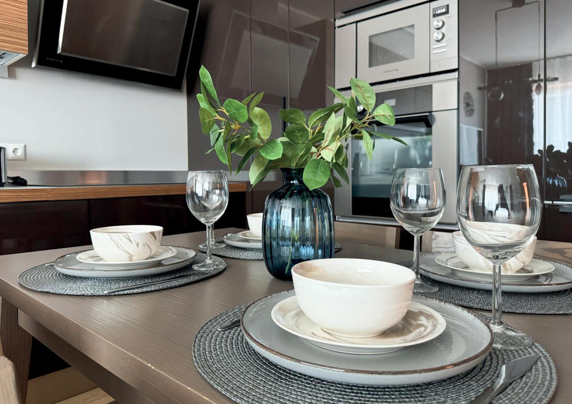 Impress Apartment Talin Exterior foto